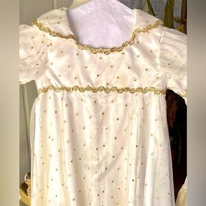 Wishcraft White and Gold Costume/Dress-Up Size 6